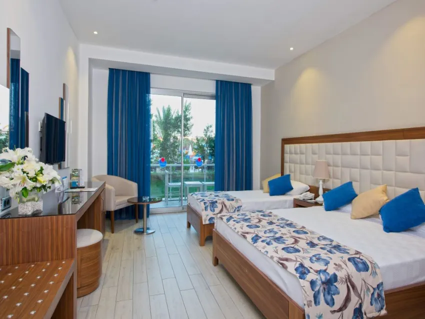 Club Kastalia HV1 5*-18