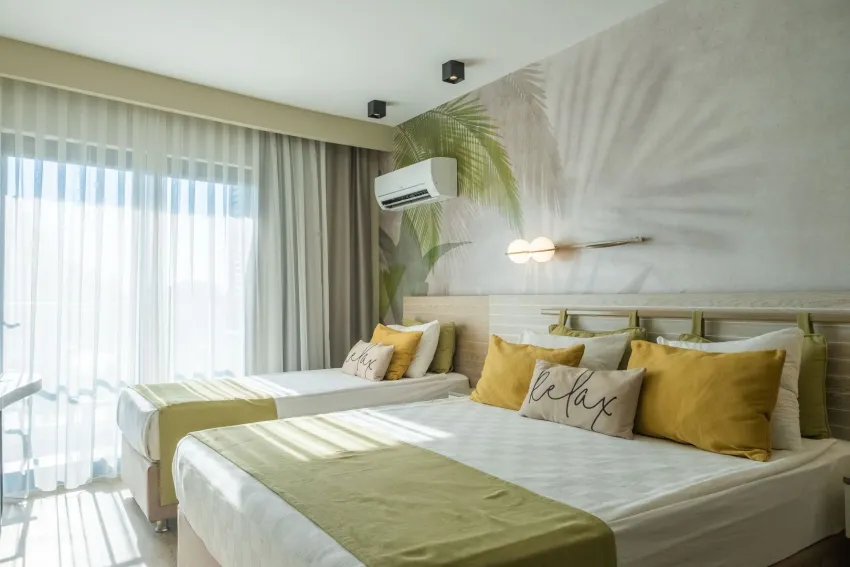 Side Square Hotel (Adult Only+16) 3*-4