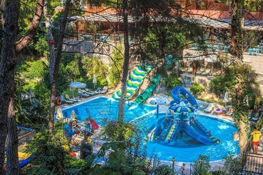 Utopia World Hotel 5*-21