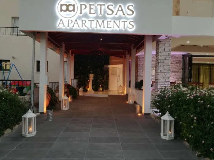 Petsas Apartments 3* - Coral bay - Cipru
