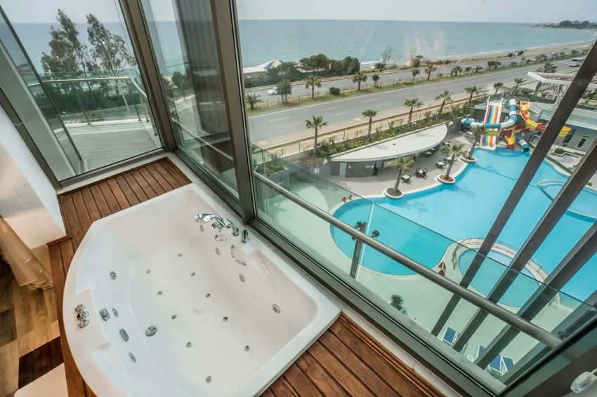 XORIA DELUXE HOTEL  5*-6