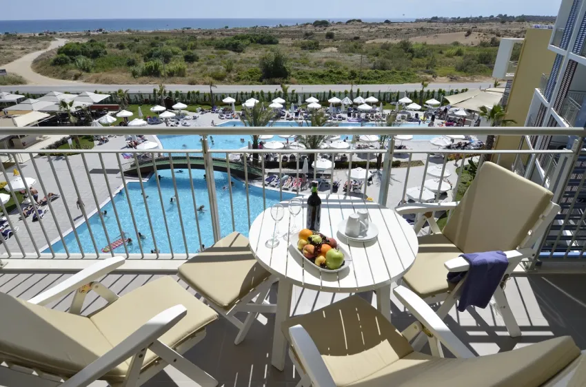 BARUT GOIA  4*-11