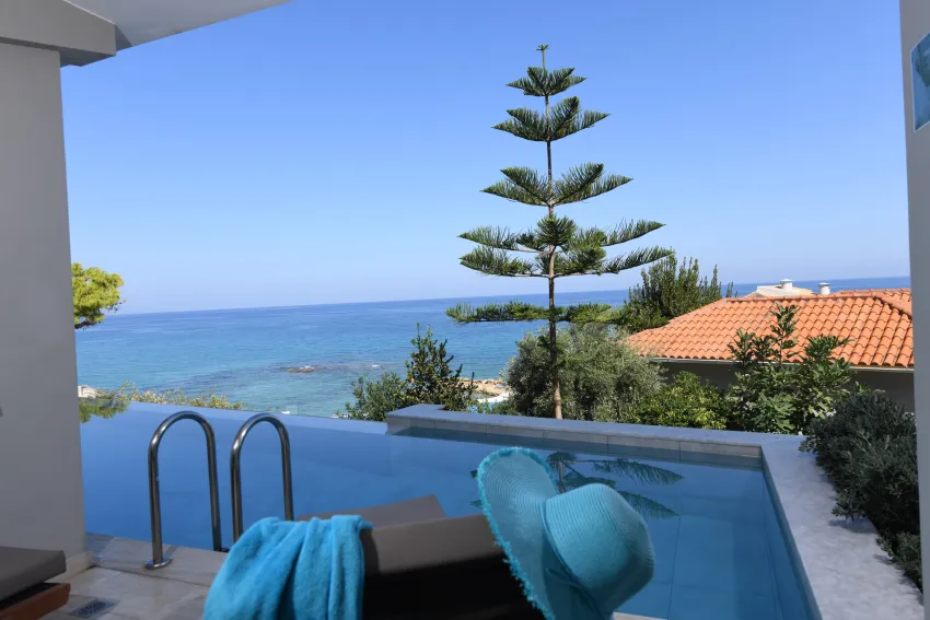 Alexandra Beach Resort 4*-16