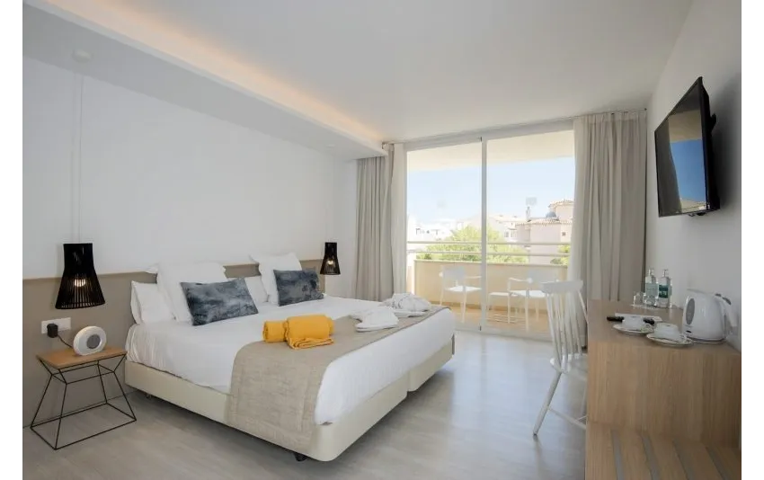 Globales Cala Bona Suites 4*-4