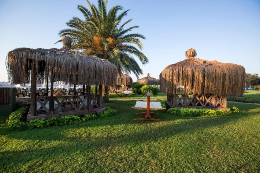 CRYSTAL TAT BEACH GOLF RESORT & SPA  5*-29