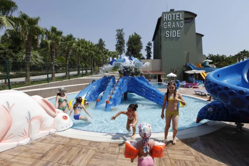 CLUB GRAND SIDE  5*-19