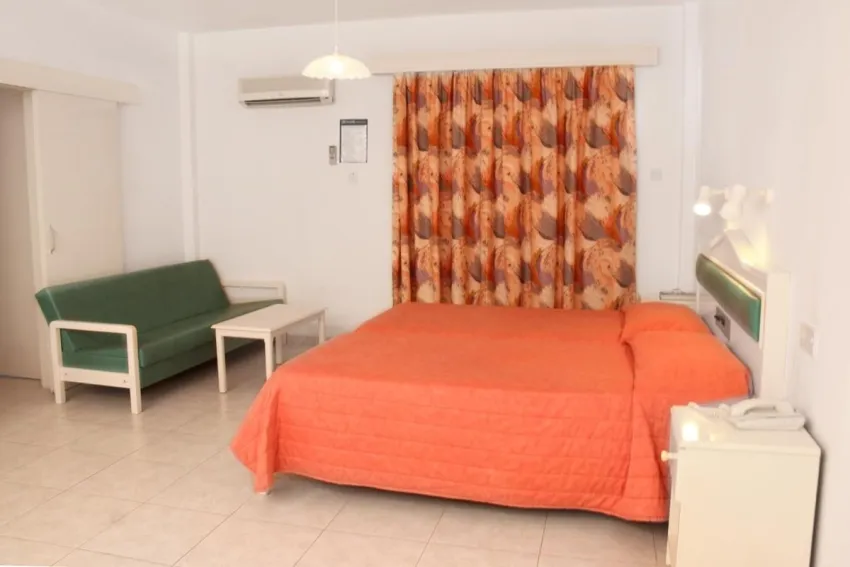 Seagull Hotel Apartments -7