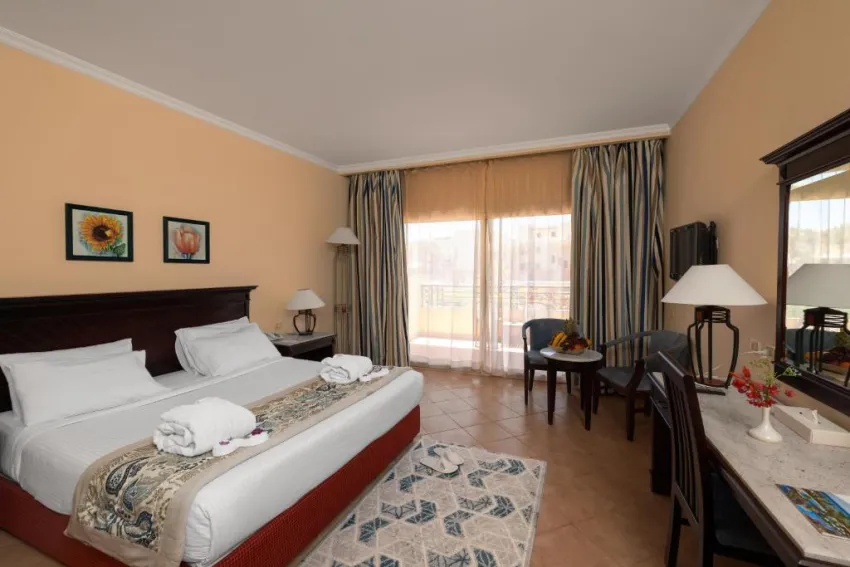 AMWAJ OYOUN HOTEL & RESORT  5*-59