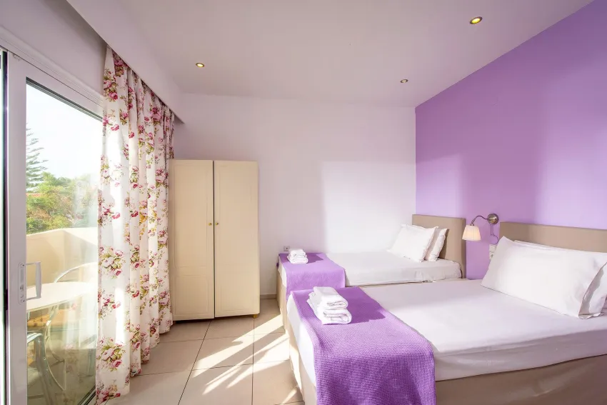 Primavera Beach Malia 3*-8