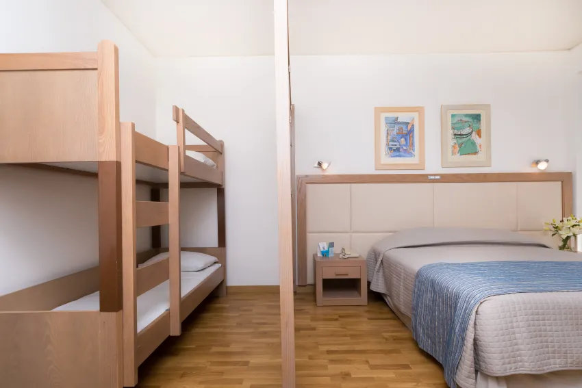 Golden Coast Beach Hotel 4*-26