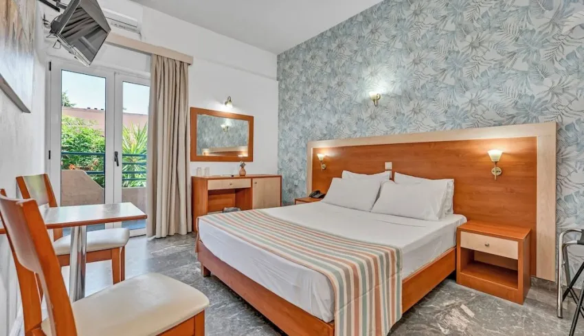 Erato Hotel Gournes 3*-8