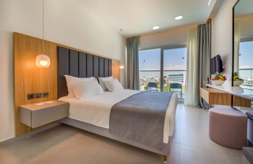 Napa Mermaid Hotel & Suites 4*-49