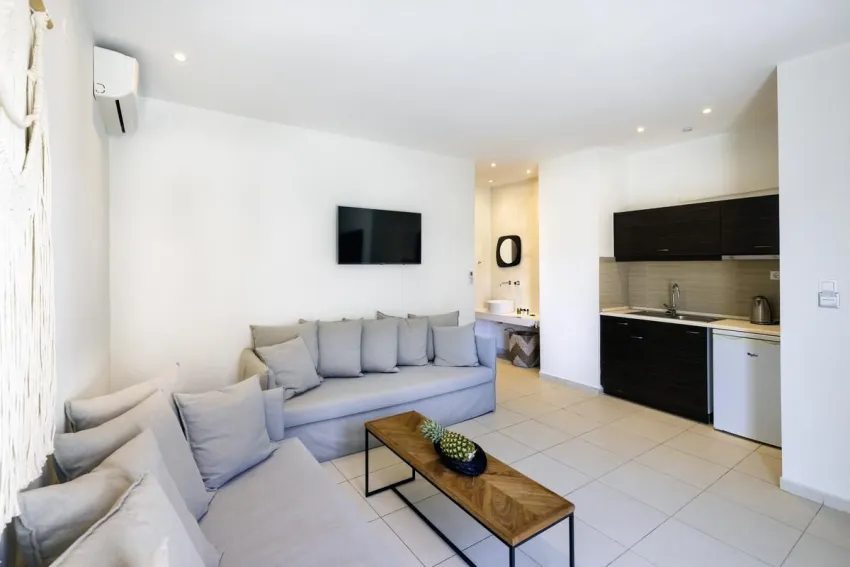 La Stella Suites 4*-10