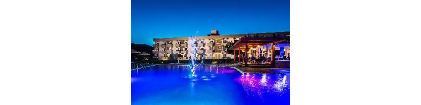 Zoes Hotel 3*-85