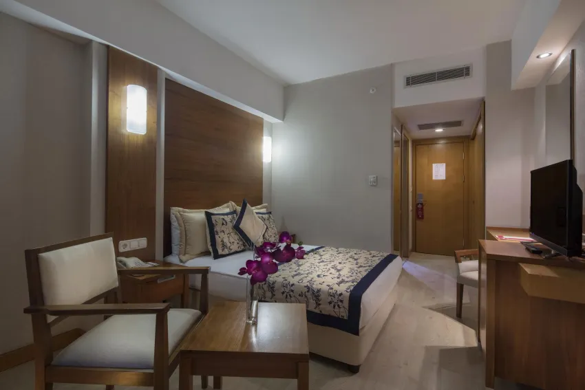 Trendy Side Beach (Adults Only 16+) 4*-24