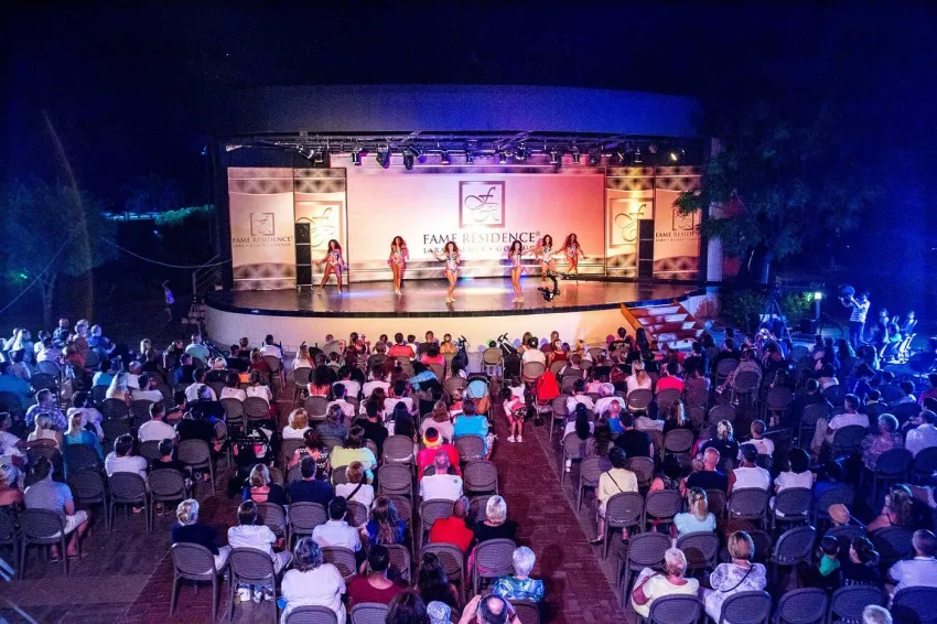 Fame Residence Lara 5*-6