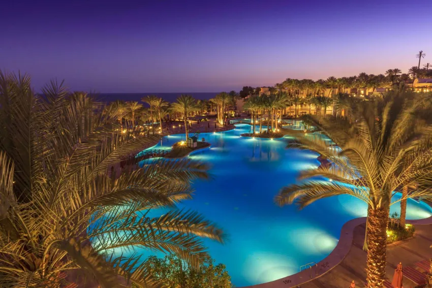 Grand Rotana Resort & Spa 5*-9
