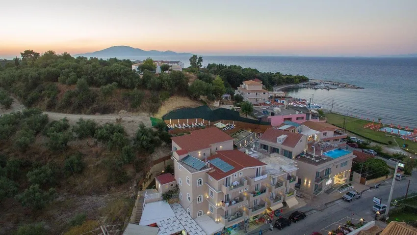 Porto Planos Beach 4*-7