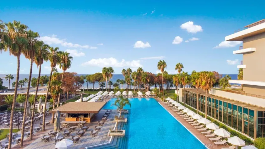 ACANTHUS & CENNET BARUT COLLECTION  5*-6