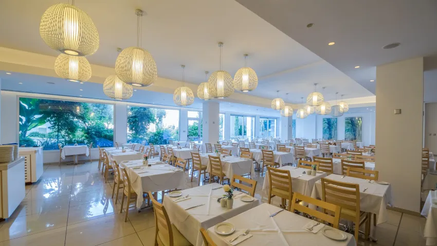 Vrissaki Beach Hotel 4*-26