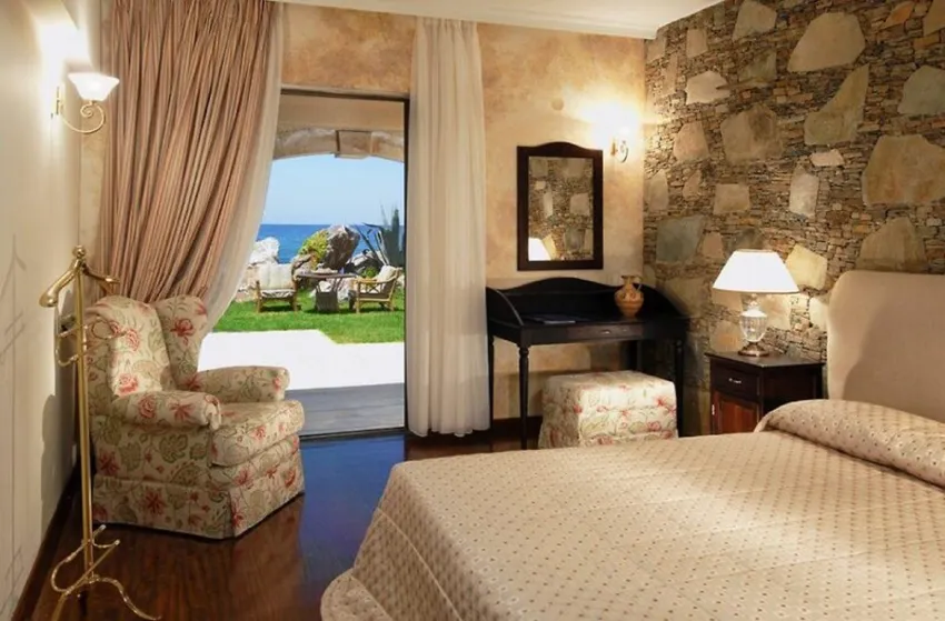 Aquila Rithymna Beach 5*-11