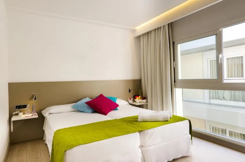 Onmood Cala Ratjada by Portblue Hotels 4*-7