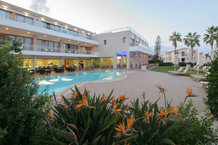 CASTELLO BOUTIQUE RESORT & SPA Adults Only 16+ 5*-24