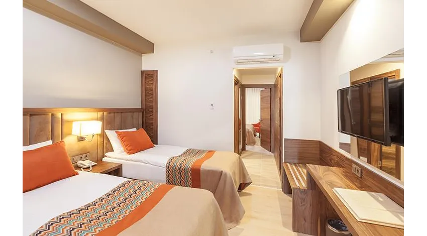 SIDE ROYAL PALACE HOTEL & SPA  5*-18