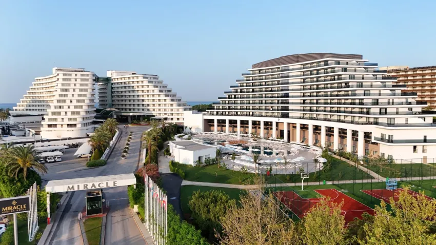 Miracle Resort 5*-7