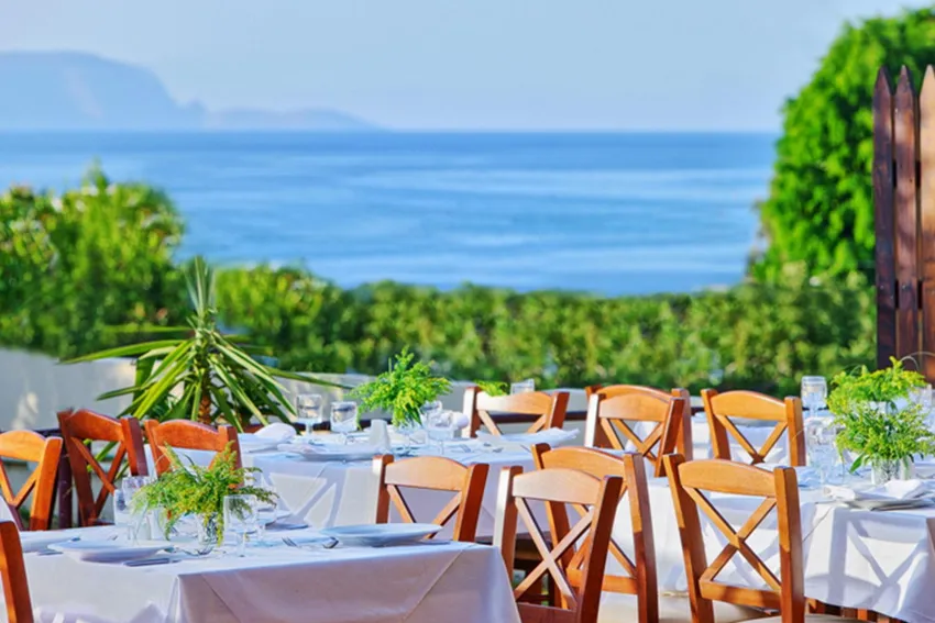 St. Constantin 4*-23