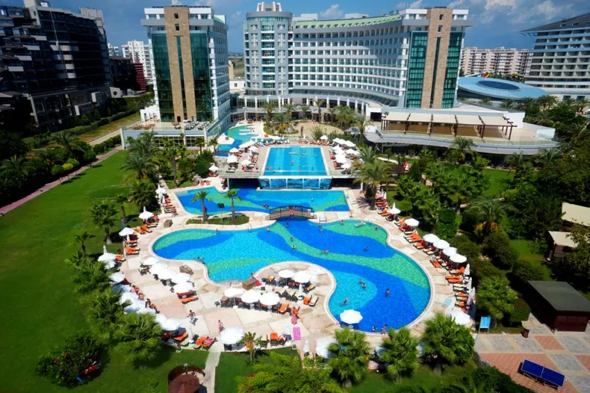 SHERWOOD EXCLUSIVE LARA  5*-40