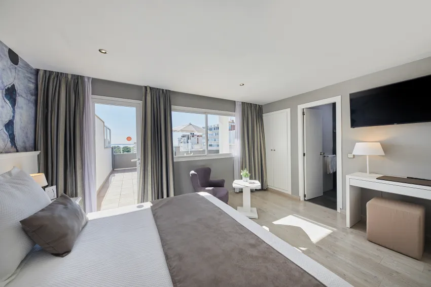 Joan Miro Museum Hotel 4*-38