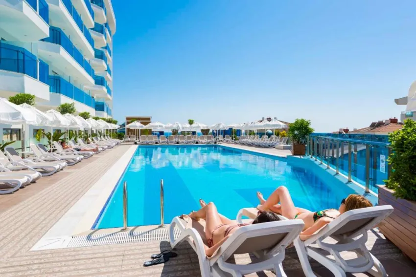 Dream World Hill 5*-19