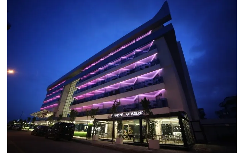 Sunprime C-Lounge (Aduls Only 16+) 5*-18