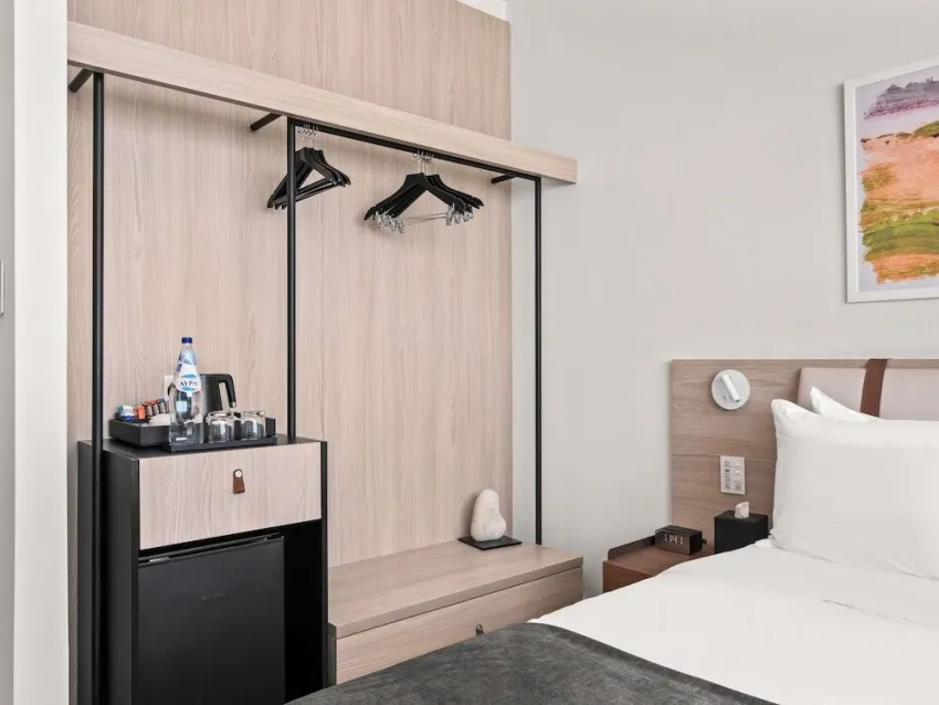 Mercure Larnaca City 3*-24