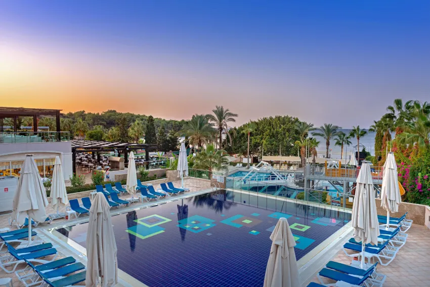 Sealife Buket Resort & Beach Hotel 5*-56