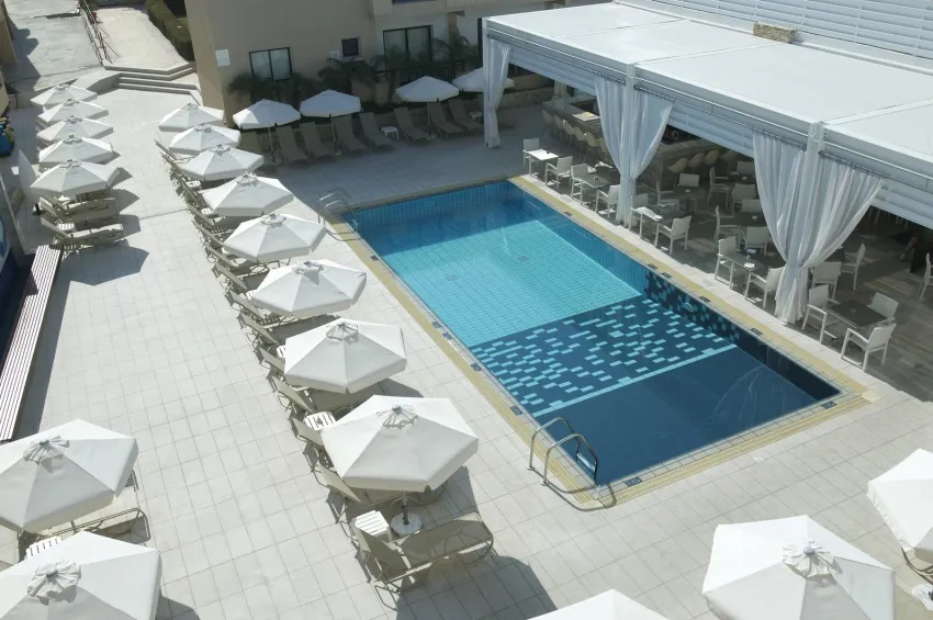 Senator Hotel Apartments 3*-2