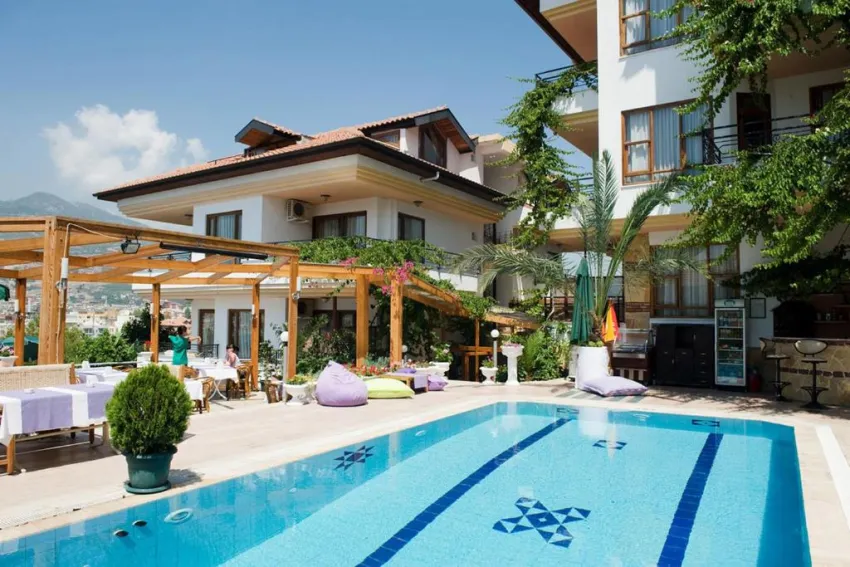 VILLA SONATA HOTEL  3*-3