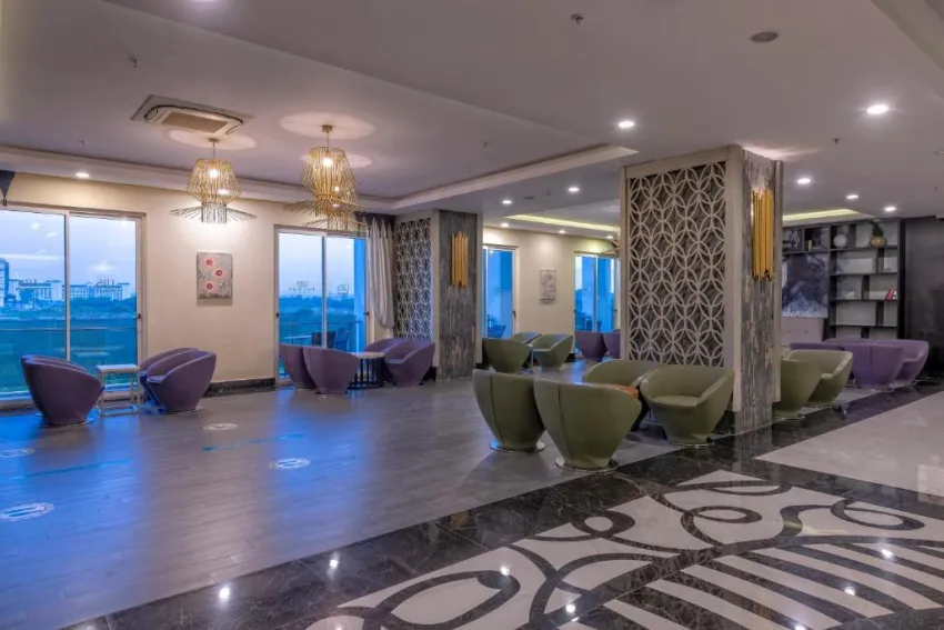 PORT RIVER HOTEL & SPA  5*-46