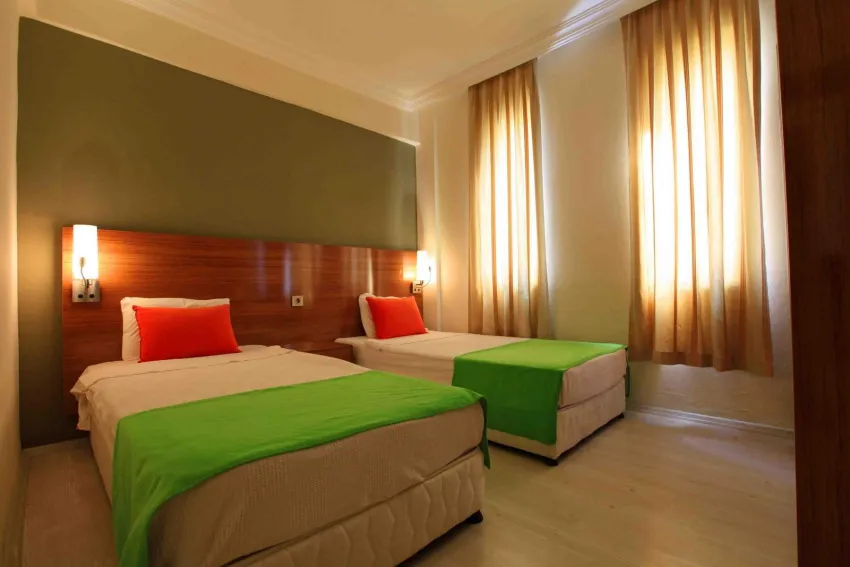 Sunlight Garden Hotel 3*-8