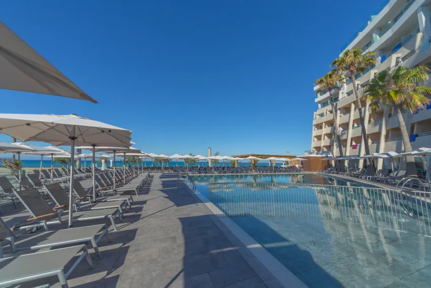 Fontanellas Playa Aparthotel 4*-56