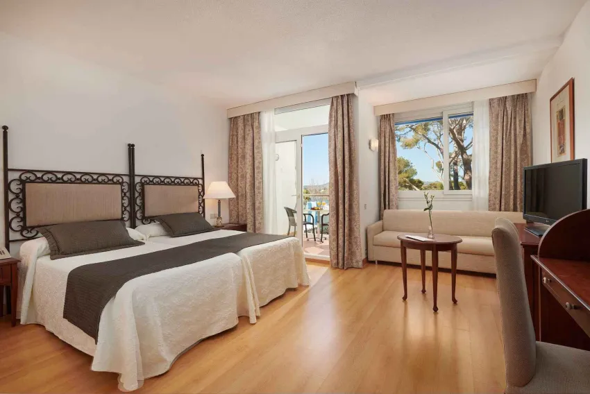 Eurotel Punta Rotja Hipotels 4*-11