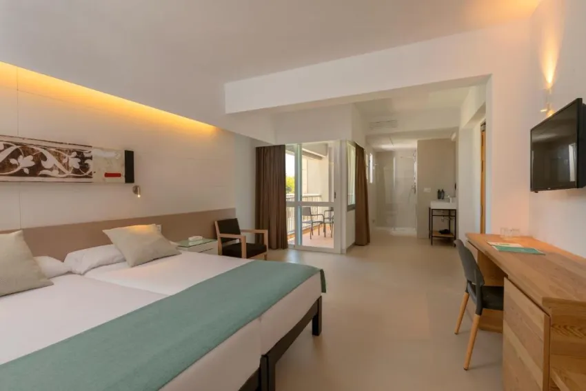 Cosmopolitan Hotel 4*-22