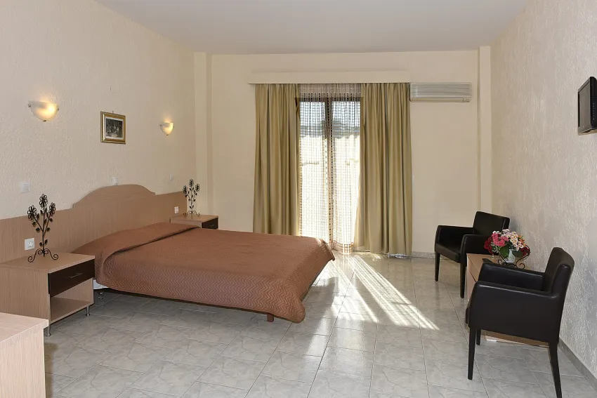 Santa Helena Hotel 3*-5