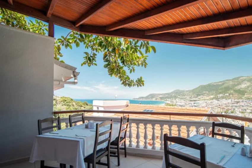 SUNNY HILL ALYA HOTEL  4*-24