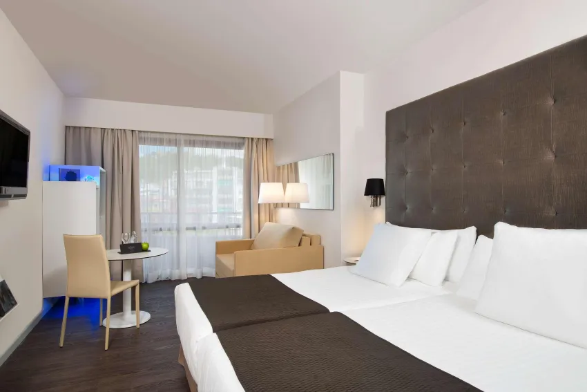 Melia Palma Marina 4*-389