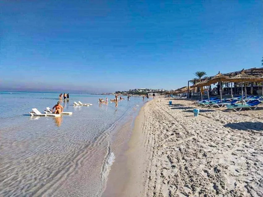 MONARQUE CLUB RIVAGE MONASTIR  4*-12