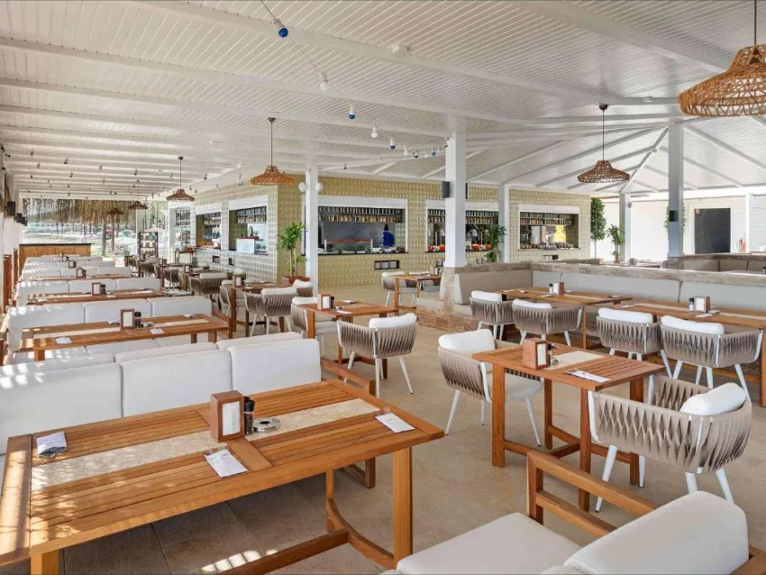 RIXOS SUNGATE HOTEL  5*-9