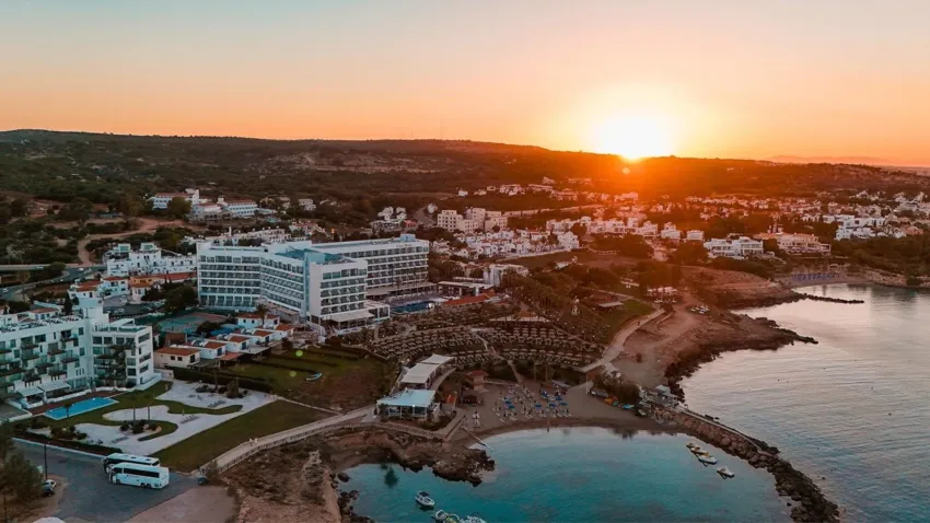 Cavo Maris Beach 4*-4