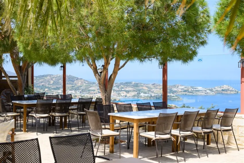 Spiros - Soula Family Hotel and Apts 1*-18
